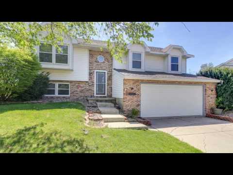 2603 Rainbow Ave, Bloomington, IL home video tour