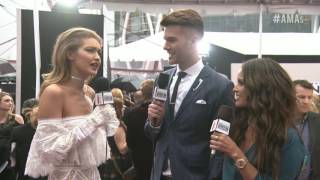Gigi Hadid Red Carpet Interview - AMAs 2016