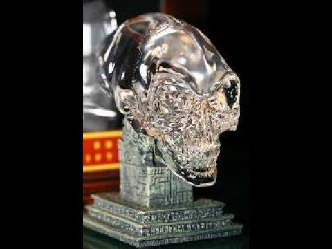 Охотники за мифами-Хрустальный череп