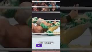 Former WWE Wrestler Sin Cara shares what it takes to pull off La Mística! #wwe #cintadeoro