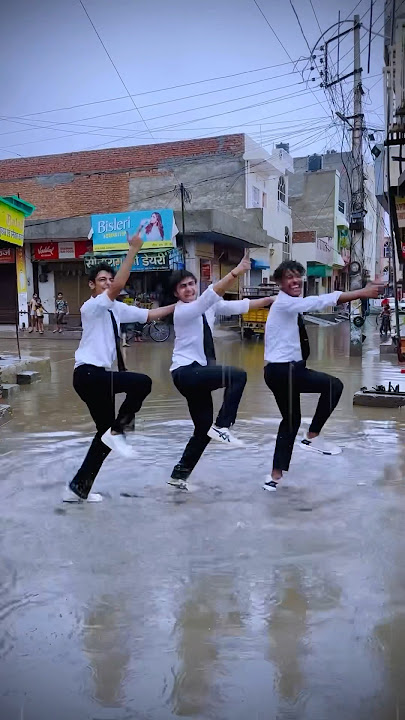 Koi Ladki Hai || Trending Shorts #shorts #ytshorts #raindance #dance #anshkukreja #love #baarish