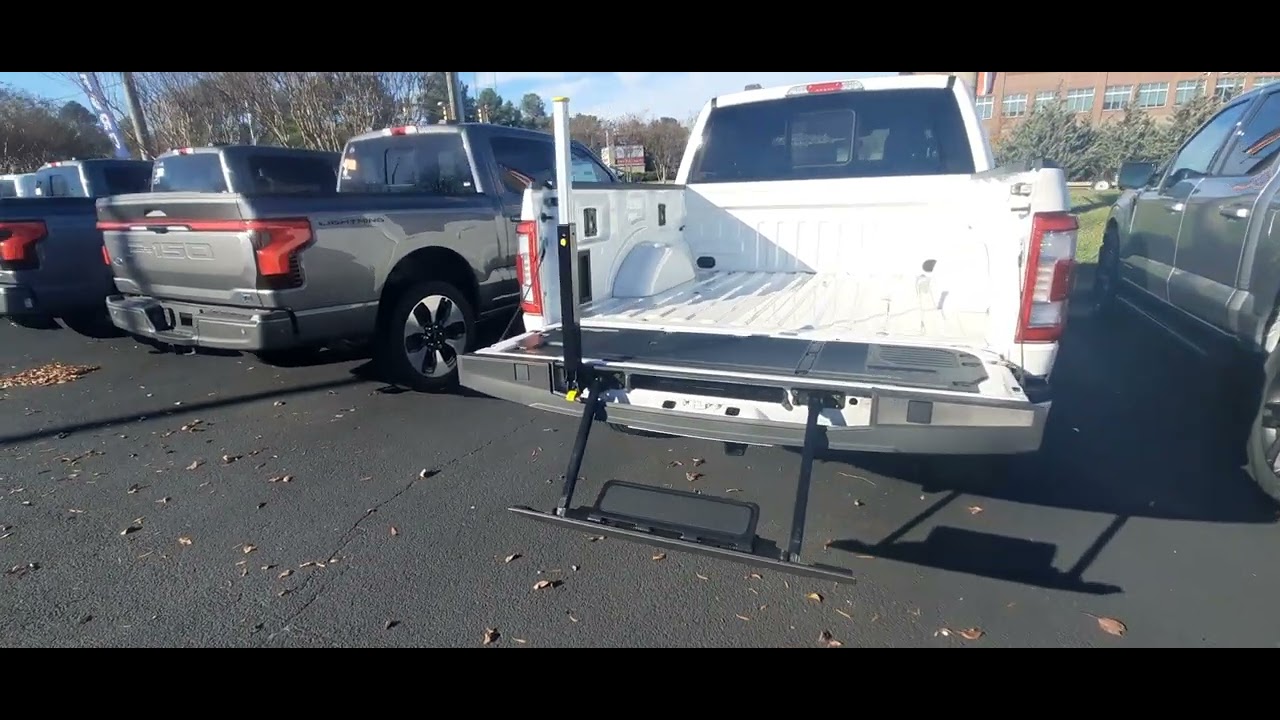 2023 Lariat 501A package - YouTube