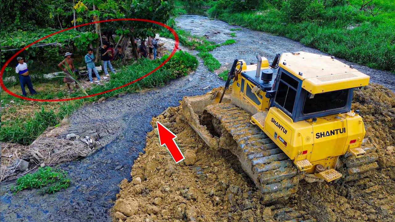 Photo inspiration: Fresh Look at Amazing Connect The Conner Skill Powerful Shantui Dh17C2 Moving Soil