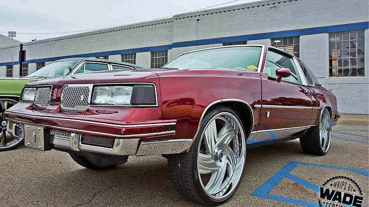 Stuntmania 2015 : Skin's Customs LSX powered Cutlass on 24" Wheels