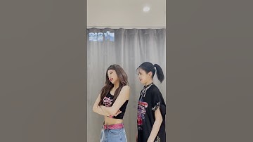 ITZY (BREAK ICE) Ryujin and Yeji | #Shorts #youtubeshorts