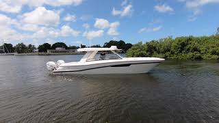 World Cat 400DC-X Walk Through with Jesse Langston from Sara Bay Marina.