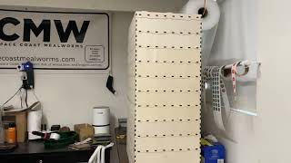XL Stacking Mealworm Sizer