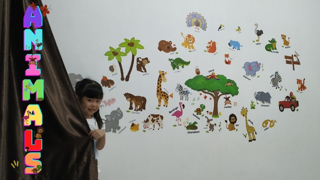 Bianca Learns Animals with Animals Stickers - Part 2