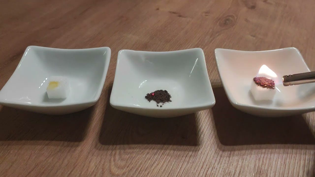 Verbrennung von Zucker, mit und ohne Asche - YouTube