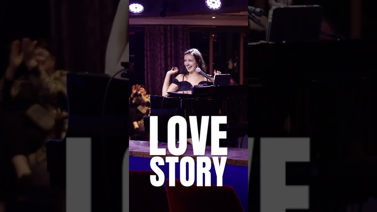 pretending i’m a piano bar entertainer for the night!! - ‘LOVE STORY’ Taylor Swift 🎹🏰🧚 #piano