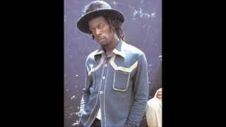 Video thumbnail of "Gregory Isaacs  - Front Door + Substitute 10/26/81"