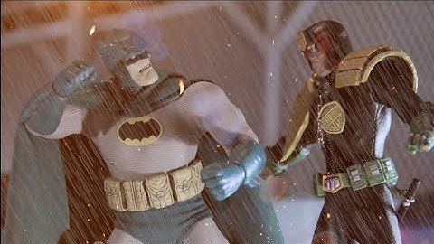 BATMAN vs JUDGE DREDD Stop Motion (Fan Film) (Halloween Special #2)