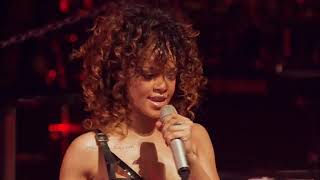 Rihanna - S&M - LIVE Loud Tour HD 60 FPS Resimi