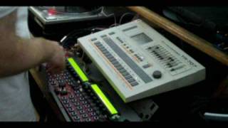 Midibox sequencer v3 Test with 707 + synths + echopraxia