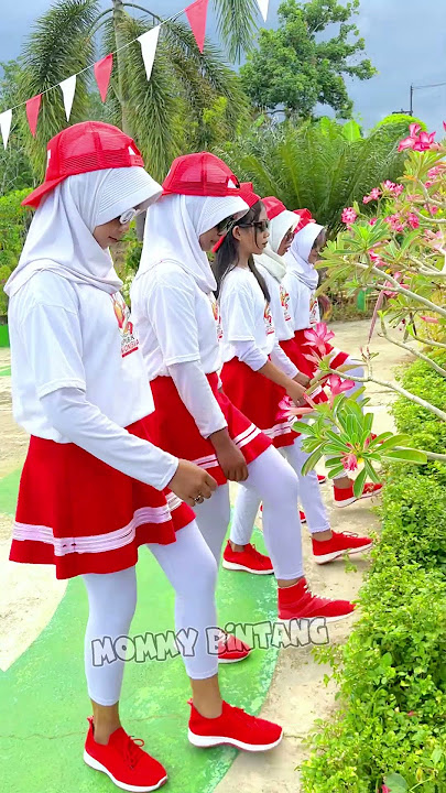 AGUSTUSAN IKUT LOMBA APA AJA GESS #bocilsquad #dance #viral #trending #mommybintang #shorts #fyp