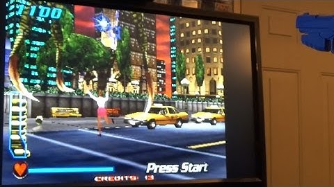 Invasion: The Abductors with Aimtrak Lightgun in MAME