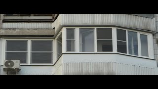 Остекление двух балконов в доме серии П-44. Сапожок+лодка. Отделка ламинированными панелями. Рехау.