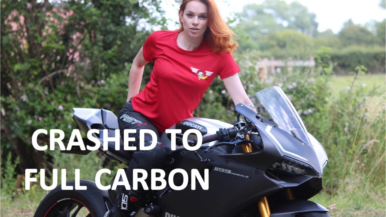 Full Carbon Fibre Ducati Panigale Built in 6 Minutes