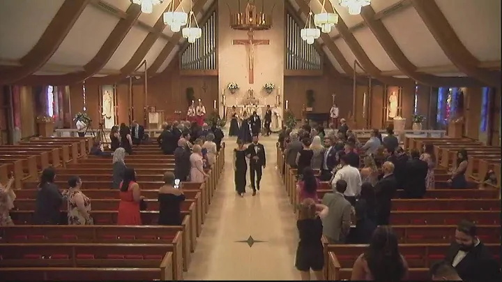 Wedding Mass: Anna Restuccia and Juan Carlos Claros