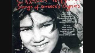 Songs of Greece's  Gypsies-the song of the gypsies (To Tragoudi Ton Gyfton) Resimi