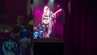 Melissa Etheridge Las Vegas Love Will Live