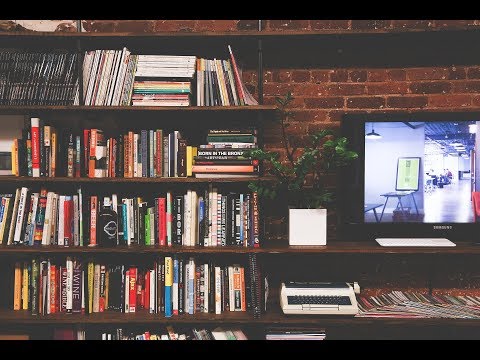 Video: Hebben boekenplankluidsprekers bas?
