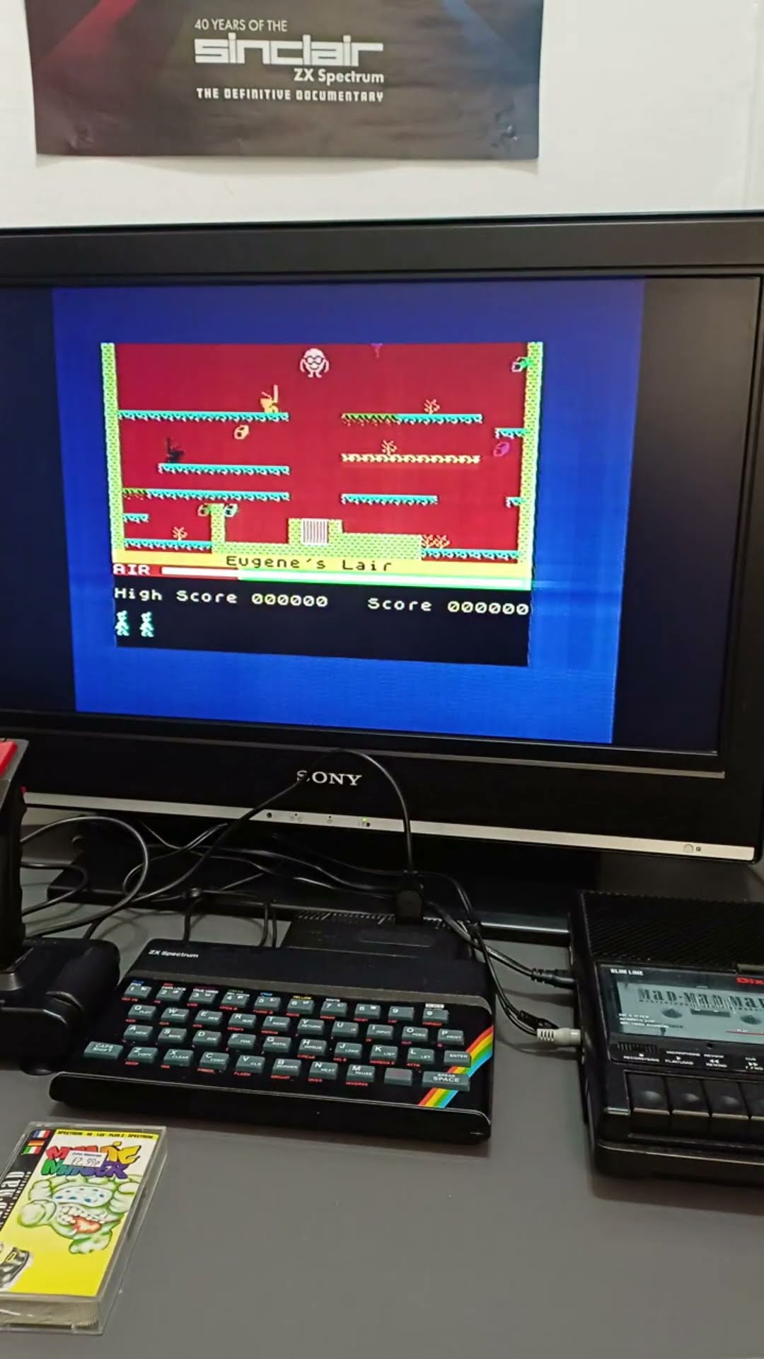 ミュージック RAYS Mania ZX Spectrum Music - Manic Miner on REAL hardware! - YouTube