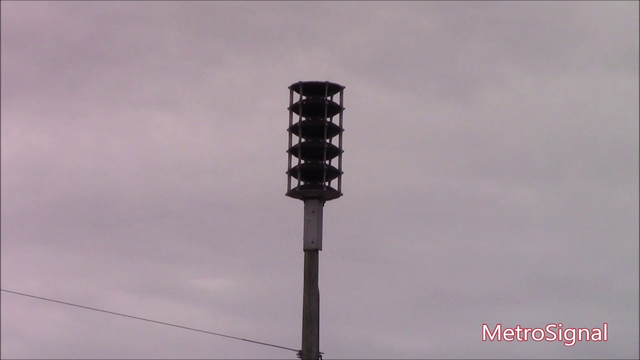 River Falls, WI  - Whelen WPS 2750 (dual tone) - Monthly siren test