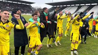 видео: PlovdivDerbyTV: Ботев Пд празнува след победата на Лаута картинка: PlovdivDerbyTV: Ботев Пд празнува след победата на Лаута