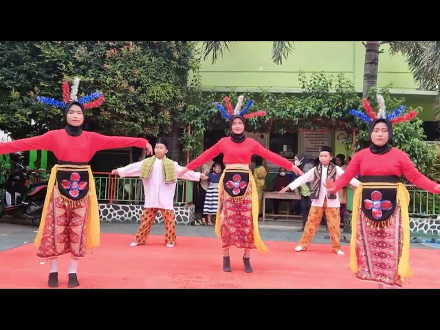 ONDEL - ONDEL | Tarian Daerah (Betawi) | Ujian Praktek SBdP Kelas VI | Kelompok 4 class=