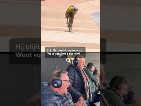 Karl Vannieuwkerke schreeuwt Wout van Aert naar de zege op de piste van Roubaix! 🤩  #ParisRoubaix26 thumbnail