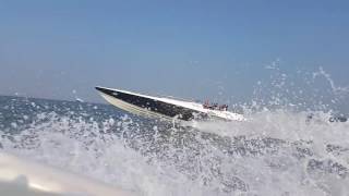 Unbelievable Sunseeker Powerboat takes off 80+mph