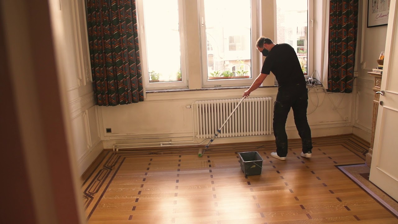 Entretenir son parquet ancien : les bons gestes pour chaque finition