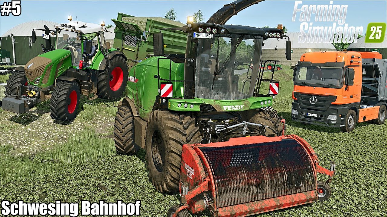 GRASS SILAGE W/MB TRUCK & FENDT VARIO 828, SPREADING MANURE | SCHWESING BAHNHOF | 5