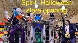 A trip to Spirit Halloween to view the animatronics by laylaemily 1,223 views 8 months ago 8 minutes, 24 seconds
