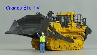 KOMATSU D375A-8 、D475A-5EO1:50 ダイキャストモデル Amazon.com: First Gear Komatsu: Komatsu D375A-8 Dozer with