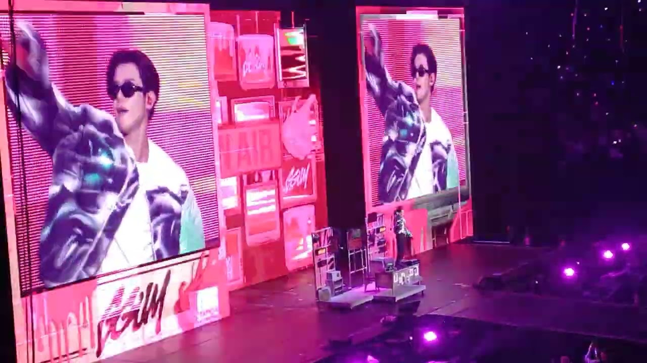 TXT Yeonjun - GGUM at Act:Promise Ep.2 in Paris 30.3.2025