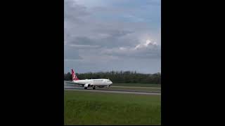 LINDO POUSO DO BOEING 737 Turkish Airlines #aviation #airplane #b737 