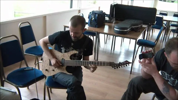 Fred the Shred blues jam with Sam Coulson- MonkeyF...