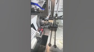 Automatic loading unloading on cnc lathe 339