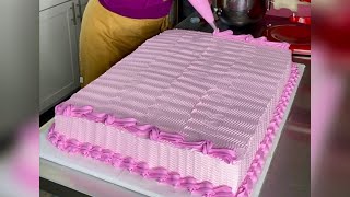 PASTELE DE PLANCHA ARMANDO Y DECORACIÓN SENCILLA videos para principiantes - Pasteles La MoreliAna