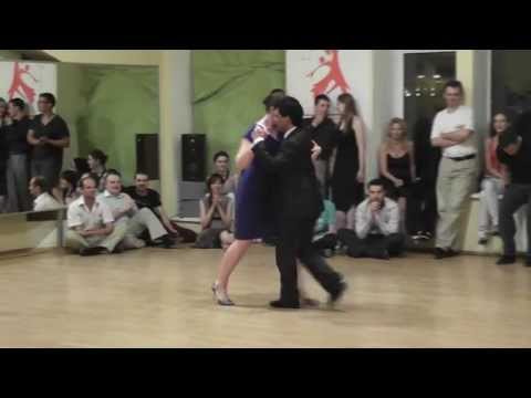 Carlos Rodrigues De Boedo Tango con Viktorya Solodkaya in Kiev, MILONGA, april 2013 (3)