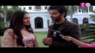 U Me Aur TV में Aditi Sharma और Vikram Singh Chauhan