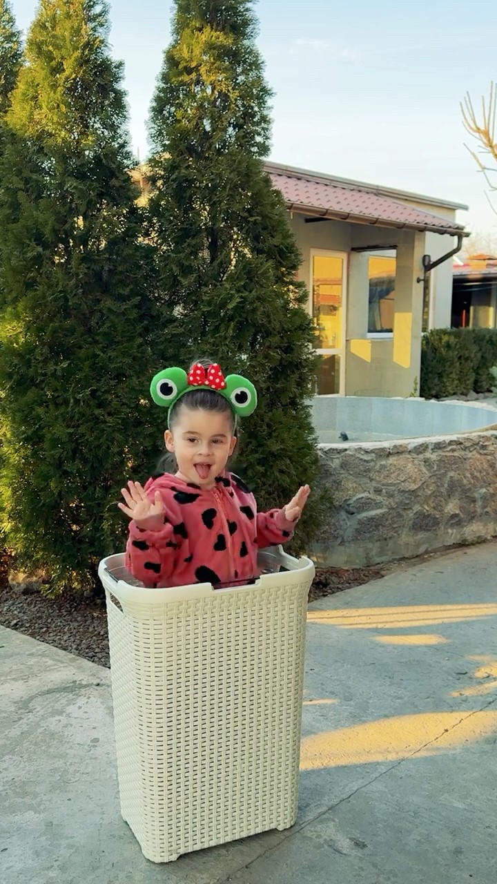 Cute baby ??❤️????????