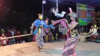 liuk lentur Tari Topeng ' Angger Denok ' Cahyo Budoyo