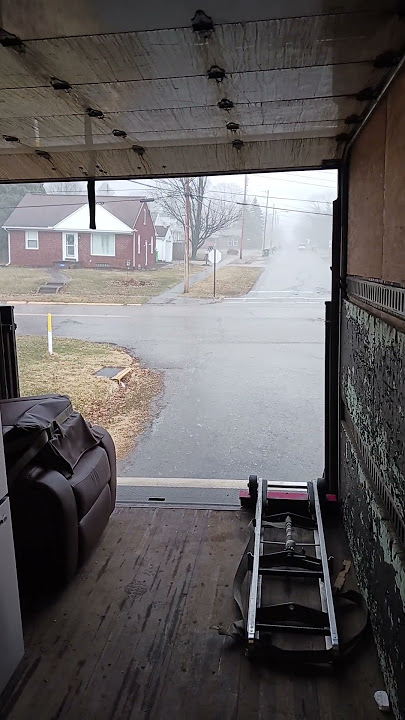 Refrigerators suck in the rain. #appliances #TTDelivery
