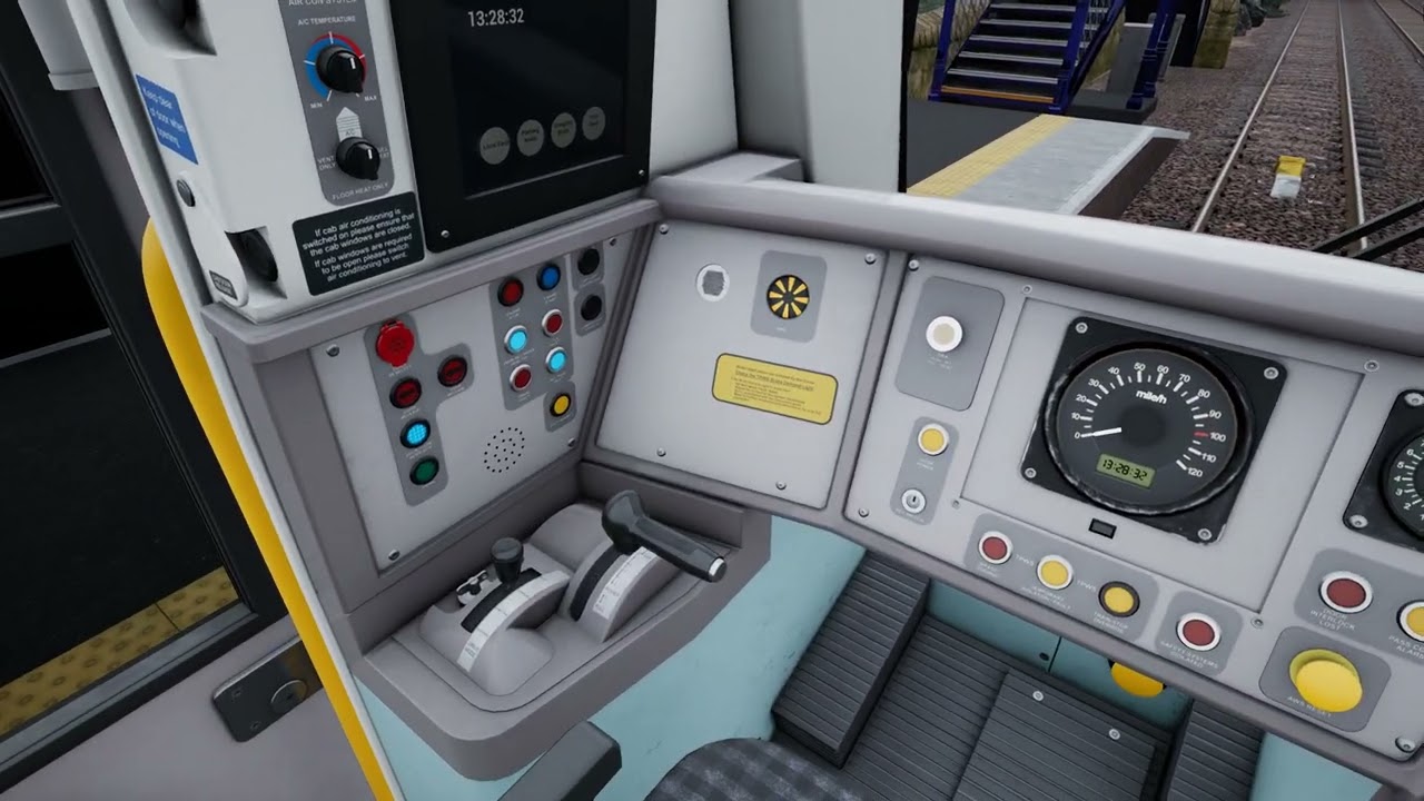 TSW4 fife circle Dendee to Edinburgh Waverley