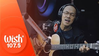 Noel Cabangon performs 'Ang Aking Awitin' LIVE on Wish 107.5 Bus