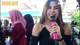 Rangda Bapuk - Anik Arnika - New Arnika Jaya Live Di Desa Sampih Susukan Lebak Cirebon