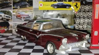 Ford Fairlane Crown Vitória com Kit Continental na Escala 1:18 Road Legends 